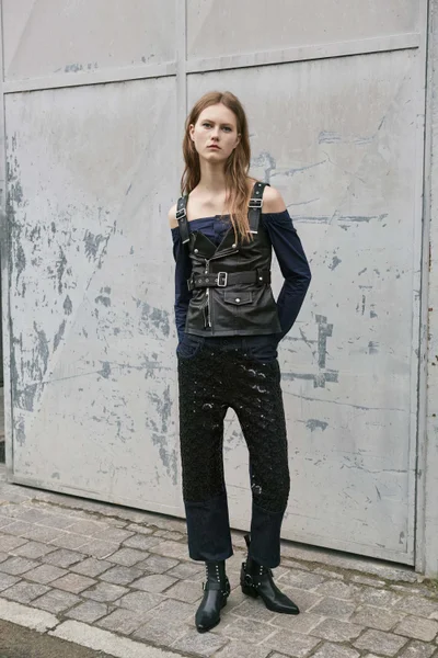 Look 14